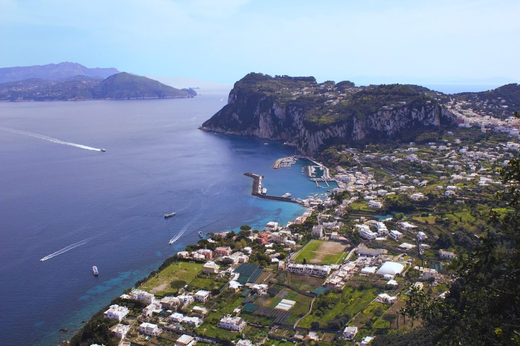 Otok CAPRI, Italija, kada ići, što vidjeti i gdje se smjestiti