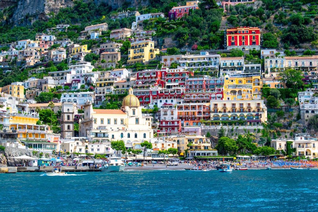 Gradovi u Italiji s plažama: Positano, mediteranski šarm i prekrasan pogled